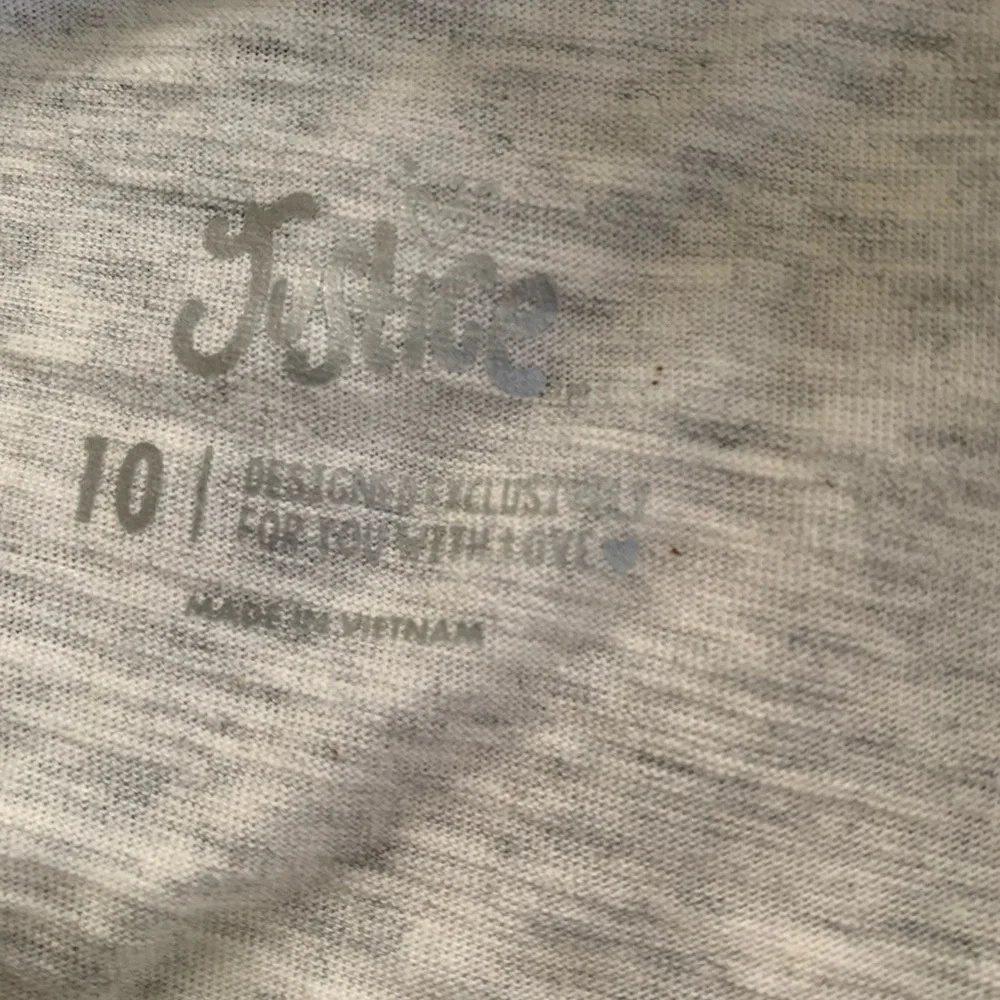 Justice Gray Graphic Short Sleeve Tee-Shirt
